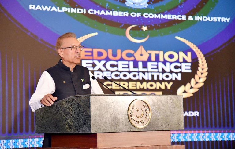 Alvi seeks to boost literacy countrywide