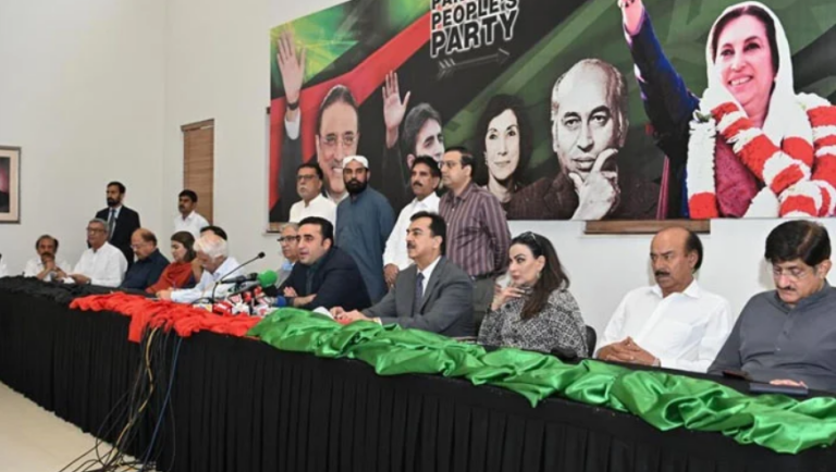 PPP to form next govt, says Zardari PPP to form next govt, says Zardari